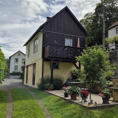 Holiday Home With Garden Langenbach  외부 사진